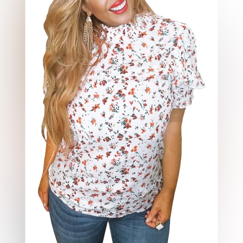 Listicle Floral Ruffle Mock‎ Neck Blouse 🌹🌺